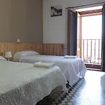 Guest house Angeles Plaza