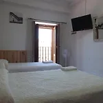 Angeles Plaza Guest house 2*