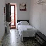 Angeles Plaza Guest house 2*