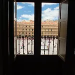 Angeles Plaza Guest house 2*