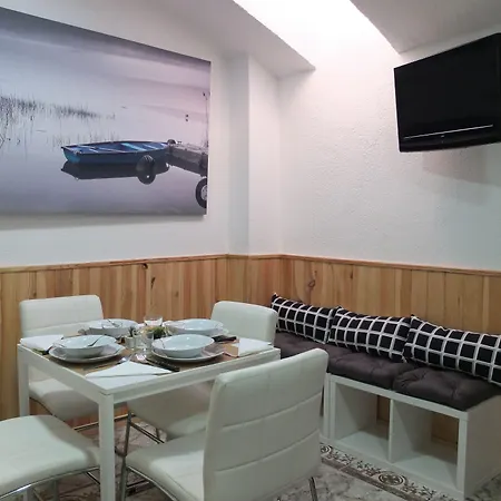 Angeles Plaza Maison d'hôtes 2*